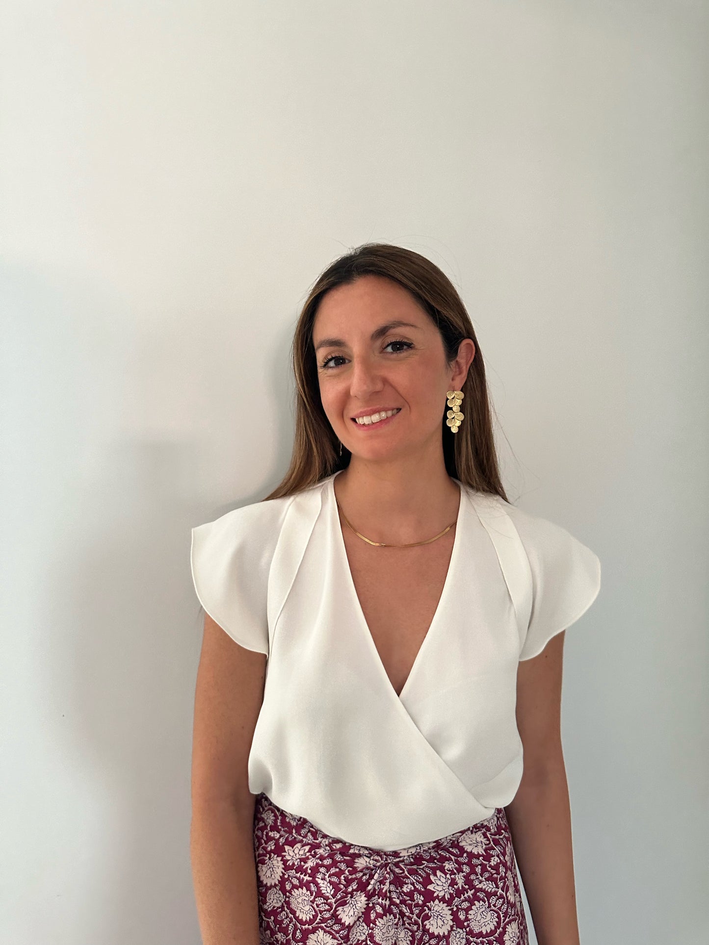 Pendientes para invitada de acero inoxidable en color oro. Estos pendientes son perfectos para elevar tus looks en eventos. Son hipoalergénicos.