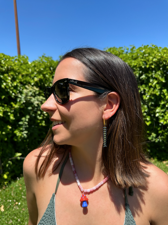Collar del Verano, con bolas de cerámica y seta de cristal de murano