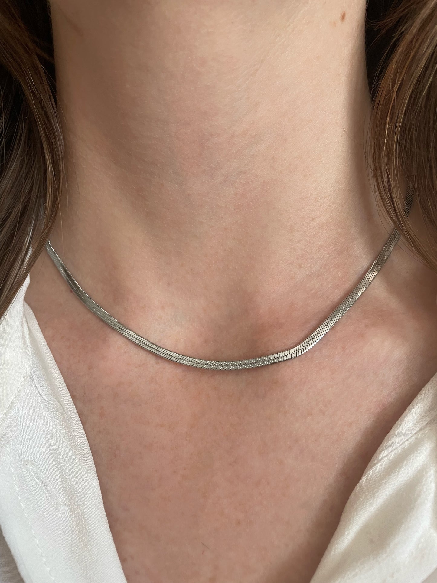 Collar plano plata