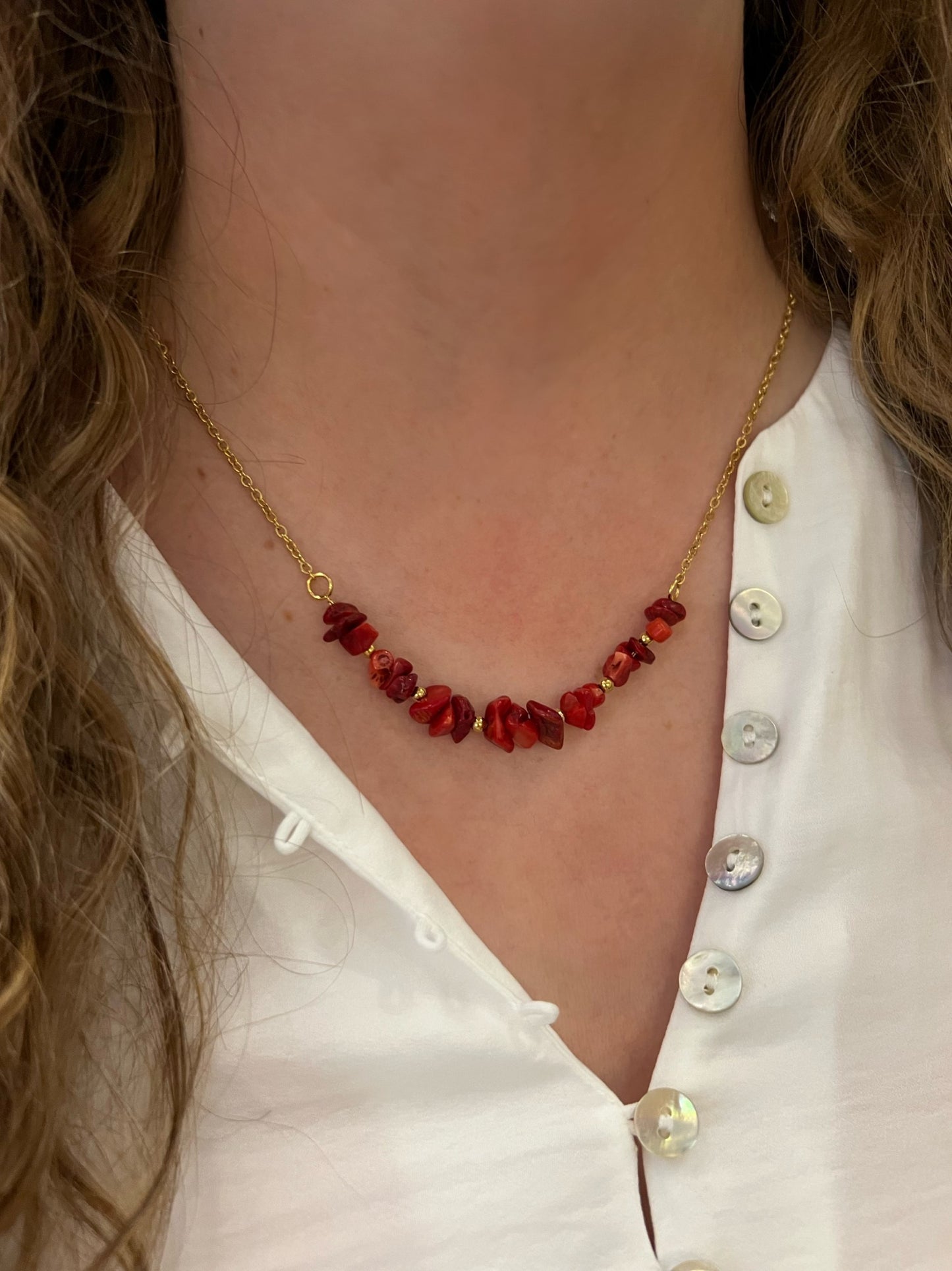 Collar piedras rojas