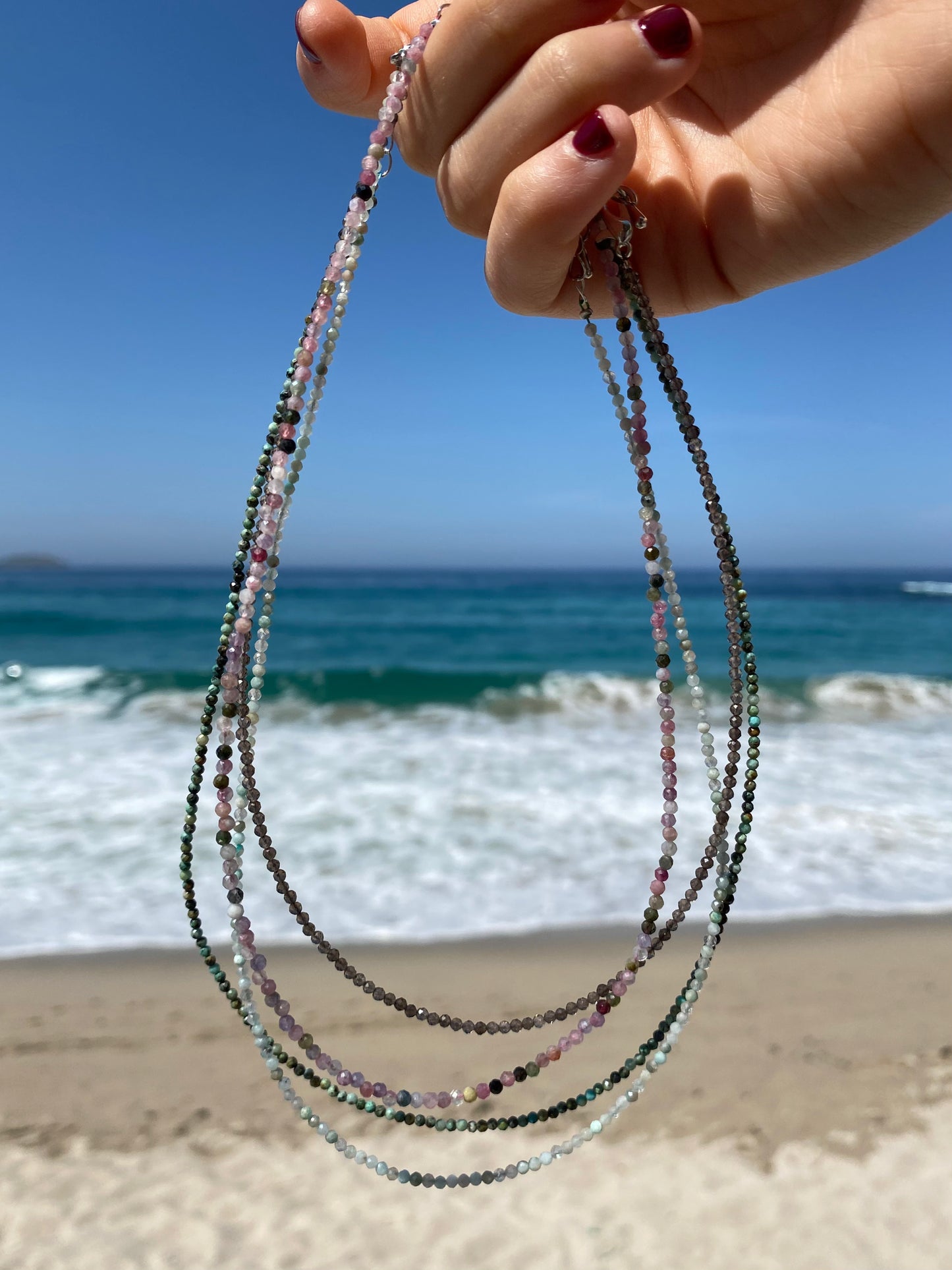 Collar piedras GRIS