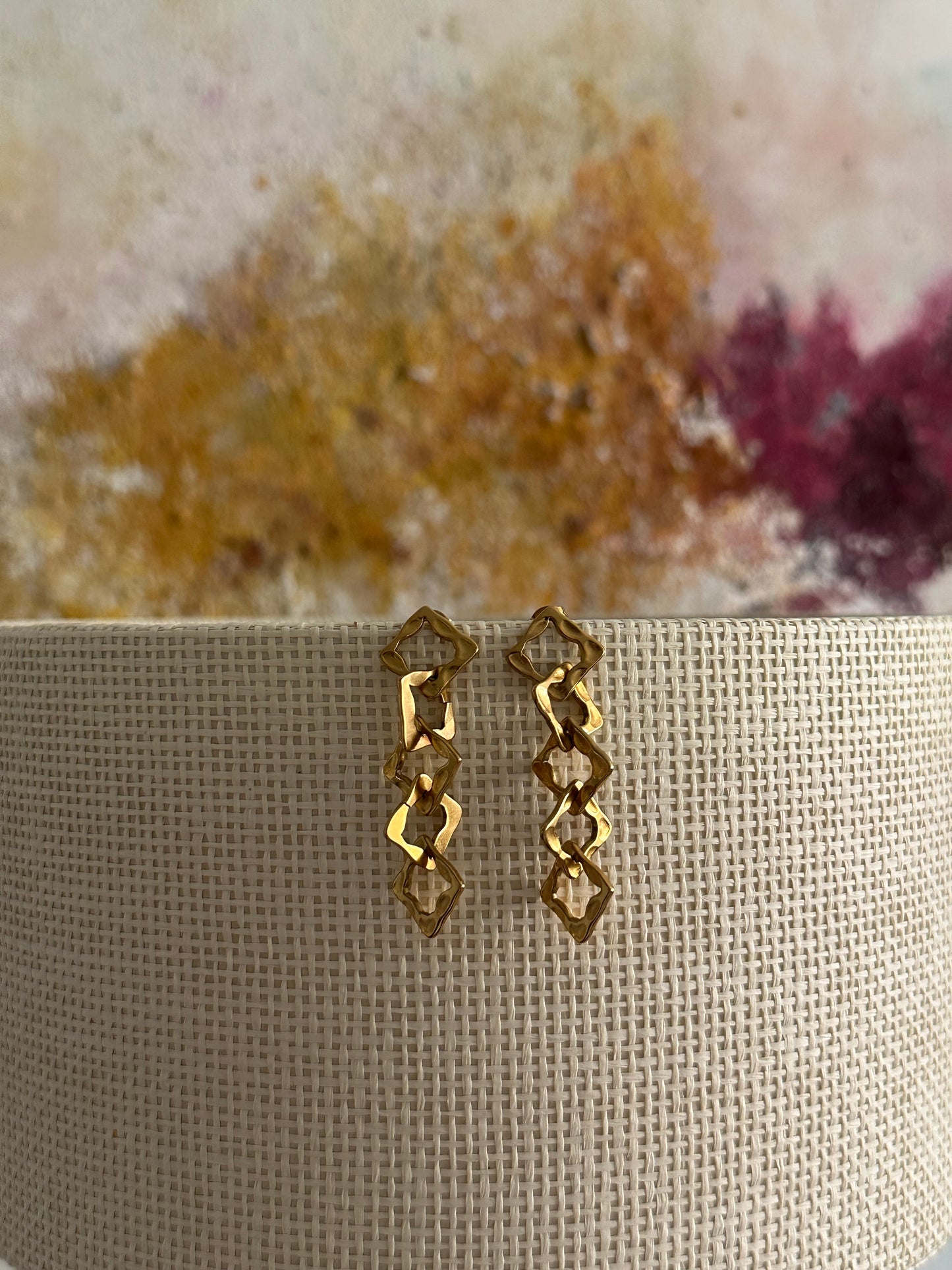 Pendientes eventos acero inoxidable en oro- JIMENA