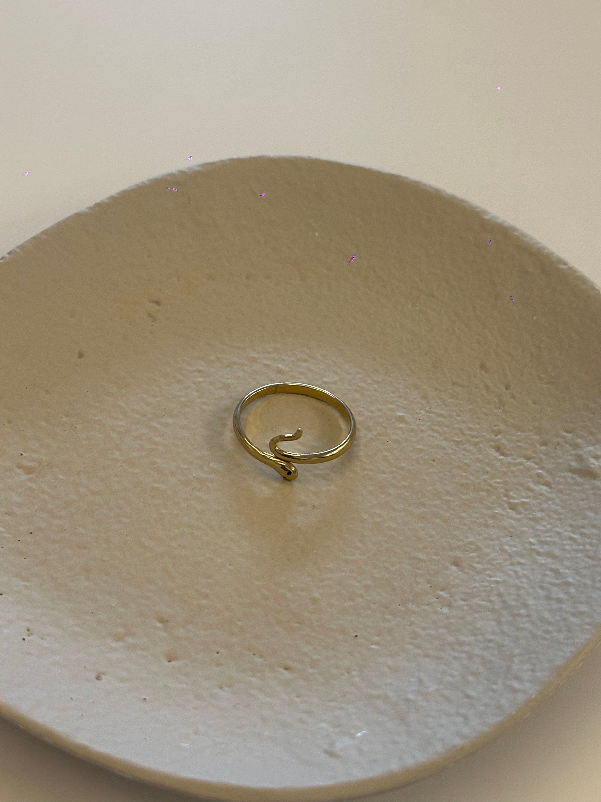 anillo serpiente acero inoxidable oro